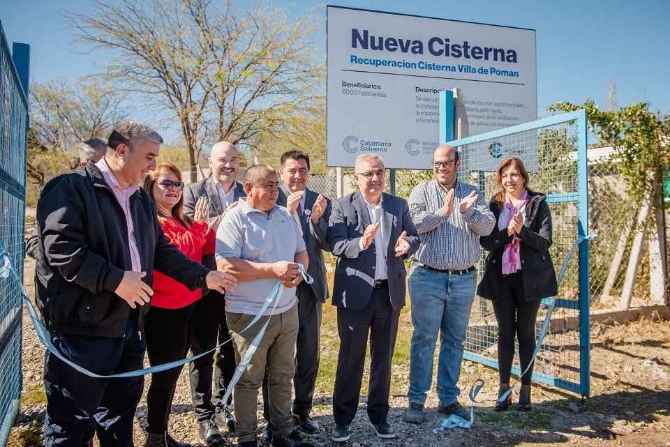 El Gobernador dejó inaugurada obra de agua potable en la Villa de Pomán